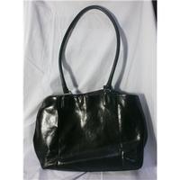 tony perotti size m black handbag