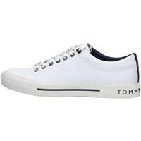 Tommy Hilfiger Fm0fm00593 Sneakers men\'s Shoes (Trainers) in white