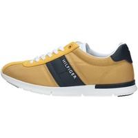 Tommy Hilfiger Fm0fm00306 Sneakers men\'s Shoes (Trainers) in yellow