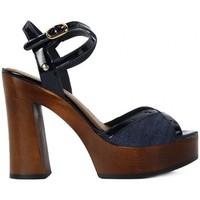 tommy hilfiger aige denim womens sandals in multicolour