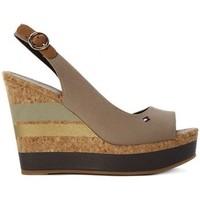 tommy hilfiger estelle womens sandals in multicolour