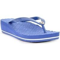 Tommy Hilfiger Mona 16R women\'s Flip flops / Sandals (Shoes) in blue