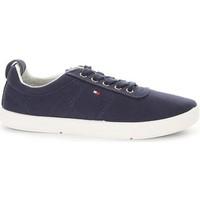 Tommy Hilfiger Manila 1E women\'s Shoes (Trainers) in multicolour