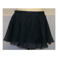 Topshop size10 grey skirt Topshop - Size: 10 - Grey - Mini skirt
