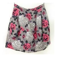 Topshop Size 8 Pink And Grey Floral Print Mini Skirt
