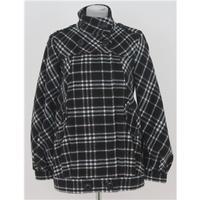 torrente size l black and white checked coat