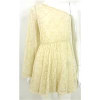 Top Shop Size 8 Cream Asymmetrical Dress
