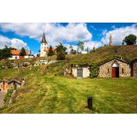 Traditional Evening in South Mor...