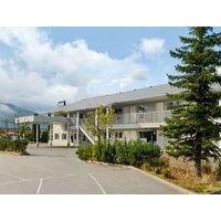 travelodge salmon arm bc