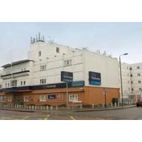 TRAVELODGE LONDON BATTERSEA