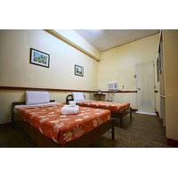 Travelbee Capitol Inn