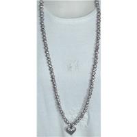 tuti co large silver plated necklace