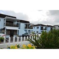 Twins Inn & Apartments