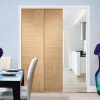 Twin Telescopic Pocket Ravenna Oak Veneer Door