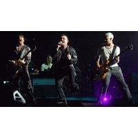U2 live in London