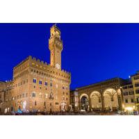 Uffizi Gallery: Tuesday Night Tour Including Aperitivo or Dinner in Piazza della Signoria