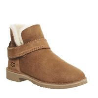 UGG Mckay Strap Boot CHESTNUT SUEDE