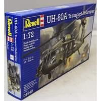 UH-60A Transport Helicopter 1:72 Scale Model Kit