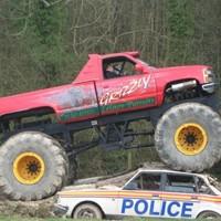 Ultimate Monster Truck Driving | Sussex