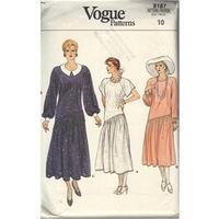 Unused Vintage Vogue dress sewing pattern No. 9187