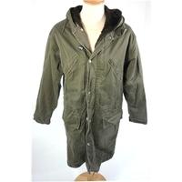 Unbranded Size: Small (36 chest) Olive Green Casual/Military Parka Style Cotton Jacket With Removable Liner and Snorkel Hood