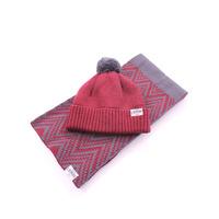 Unisex Tokyo Laundry Doves Hat and Scarf Set in Oxblood Marl