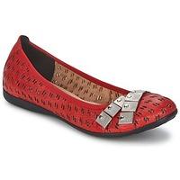 Un Matin d\'Ete DISTRICTY women\'s Shoes (Pumps / Ballerinas) in red