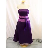 Unbranded - Size: US 8 / UK 10 - Plum Purple Silk Finish Bridesmaid Dress