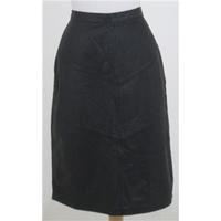 Unbranded size 16 black leather knee length skirt