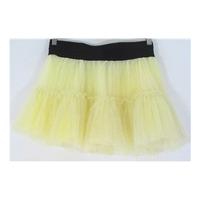 Unbranded Size 12 Cream Netting Layered Mini Skirt