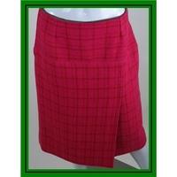 Unbranded - Size: 14 - Pink - Knee length skirt