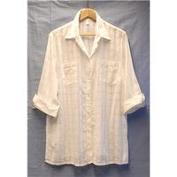 Unbranded One Size White Over Shirt