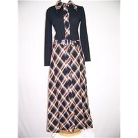Unbranded (bespoke original) - Size: 12 - Multi-coloured - Long dress