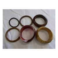 unbranded set of six brown bangles