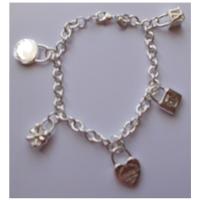 unbranded sterling silver charm bracelet