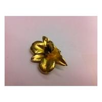 Unbranded, ANC, Vintage Leaf Gold Brooch/Pendant