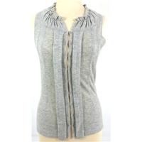 UPW Size 6 High Quality Soft and Luxurious Pure Cashmere Grey Sleeveless Grey Cardigan