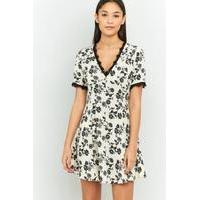 urban outfitters teatime floral dress ivory