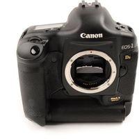 Used Canon EOS 1Ds Mark II Digital SLR