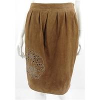 Uterque Size 10-12 Brown Suede Skirt With Cut Out Detailing