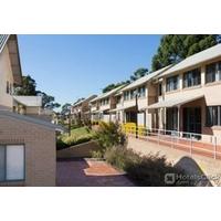 UWS VILLAGE - CAMPBELLTOWN CAMPUS