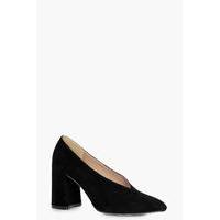 v cut midi heel black