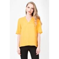 v neck step hem top