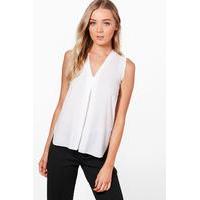 V-Neck Sleeveless Blouse - ivory