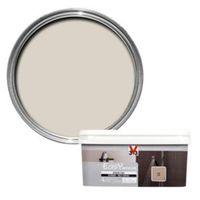 V33 Easy Beige Satin Bathroom Paint 2L