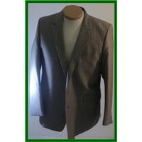 Valted - Size: Medium - Beige - Suit Jacket