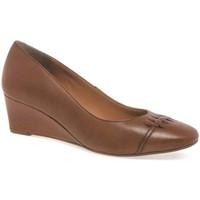 Van Dal Derry Womens Dress Shoes women\'s Court Shoes in brown