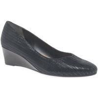 Van Dal Hanover Wide Fitting Ladies Wedge Heeled Shoes women\'s Shoes (Pumps / Ballerinas) in black