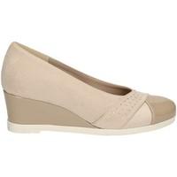 Valleverde 45521 Wedge sandals Women Beige women\'s Sandals in BEIGE