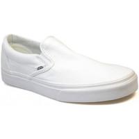 Vans Classic Slip on True White Canvas Trainers women\'s Slip-ons (Shoes) in white